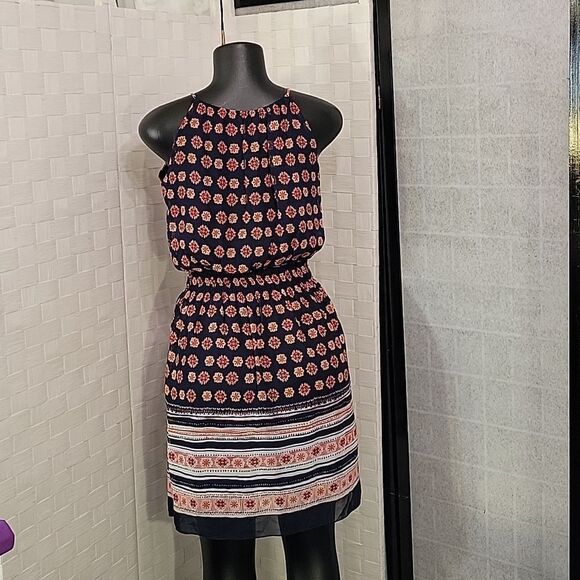 BRAND NEW ENFOCUS STUDIO SLEEVELESS MULTI-COLOR SHIFFON MINI DRESS - Picture 6 of 14